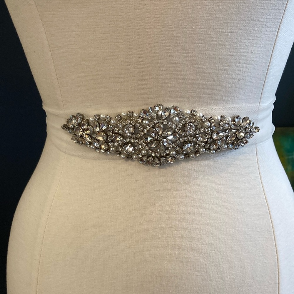 Elegant Silver Embellished Women's Belt set on Ivory stretch Tulle